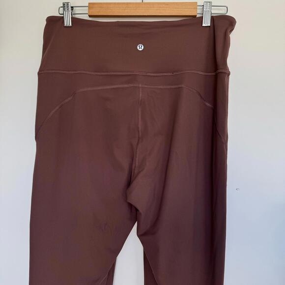 Lululemon Groove Super-High-Rise Flared Pant *Nulu
Dark Oxide - Picture 8 of 10